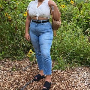 AE stretch curvy mom jeans❤️